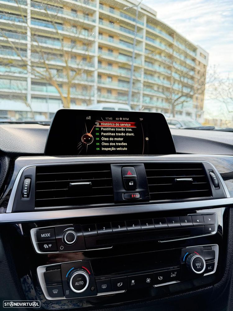 BMW 320 d Auto Line Luxury - 16