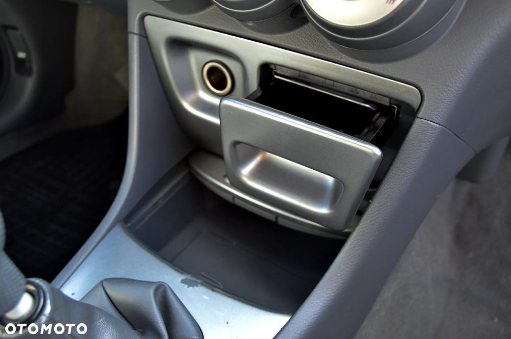 Honda City 1.4 Comfort - 25