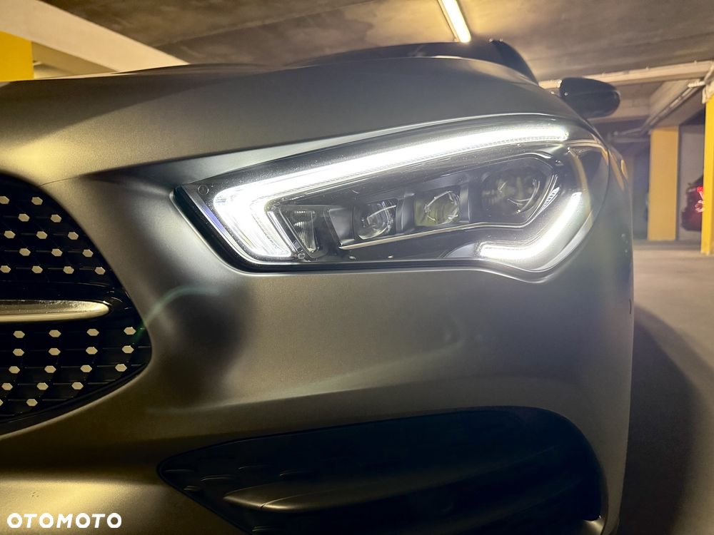 Mercedes-Benz CLA 250 4-Matic AMG Line 7G-DCT - 37