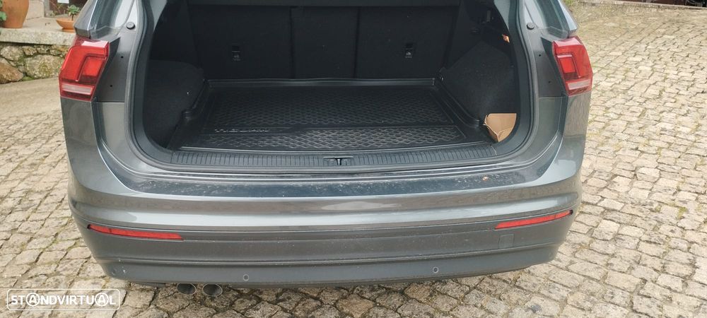 VW Tiguan 2.0 TDI Confortline - 6