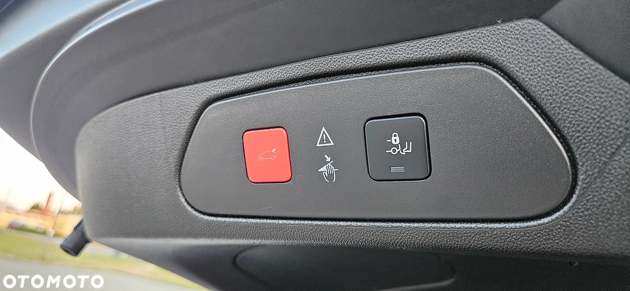 Opel Grandland X 1.2 Start/Stop Automatik Business INNOVATION - 15