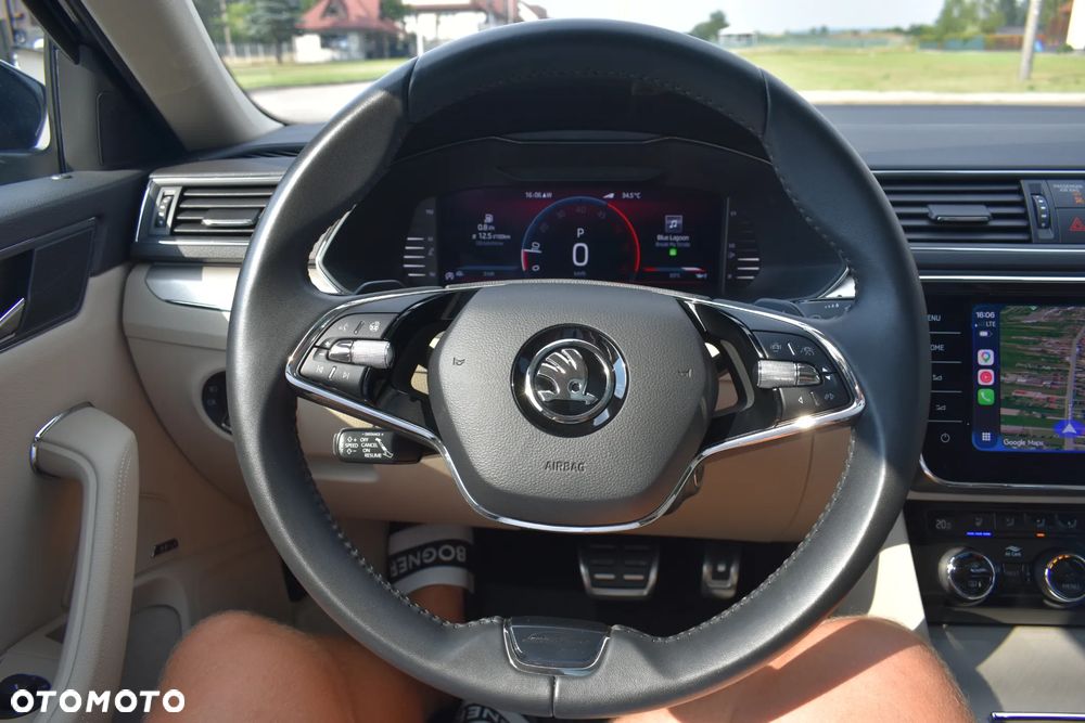 Skoda Superb 2.0 TDI SCR 4x4 L&K DSG - 24