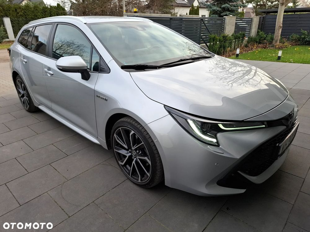 Toyota Corolla 2.0 Hybrid Comfort - 4