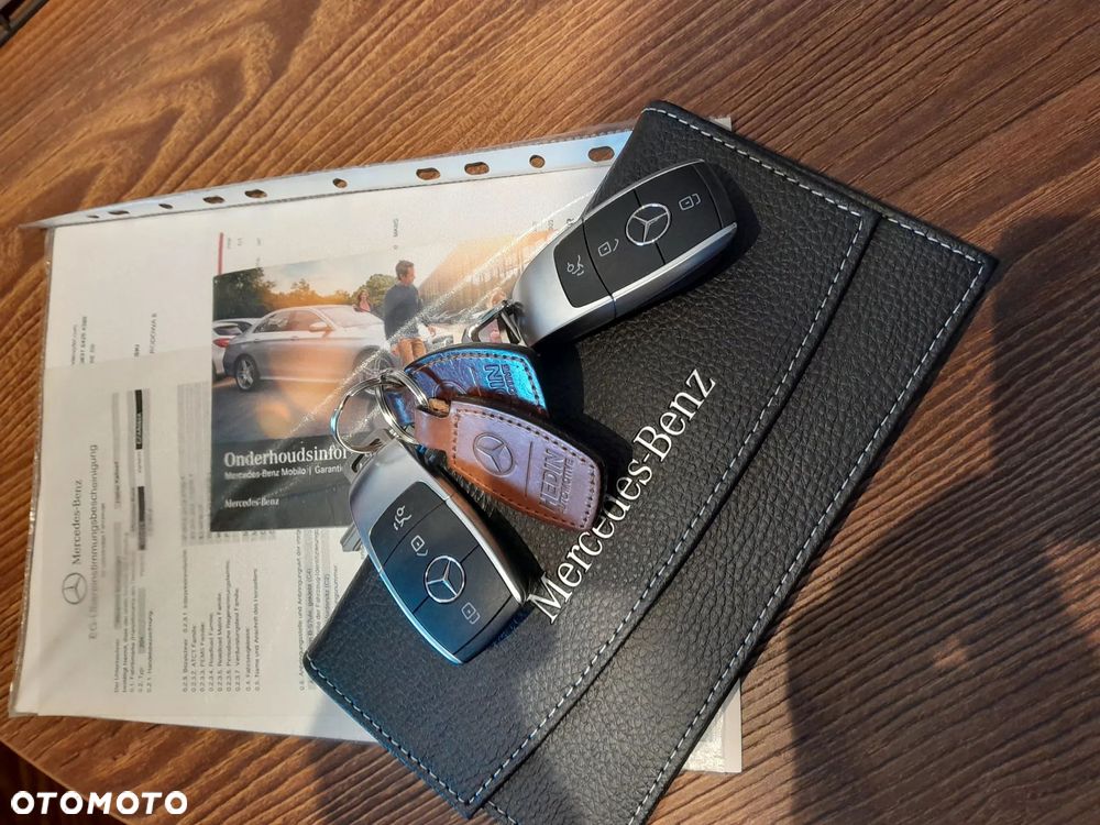 Mercedes-Benz Klasa C 180 d 9G-TRONIC Avantgarde - 14