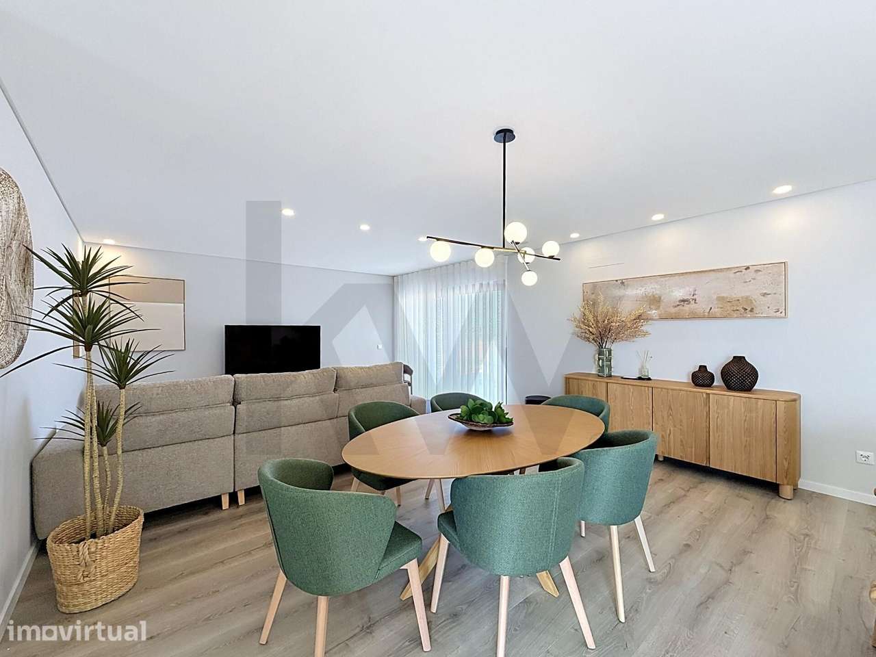 Apartamento T4 a poucos metros da Praia da Areia Branca - Grande imagem: 2/47