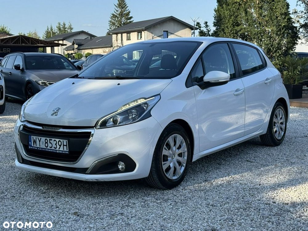 Peugeot 208 - 7