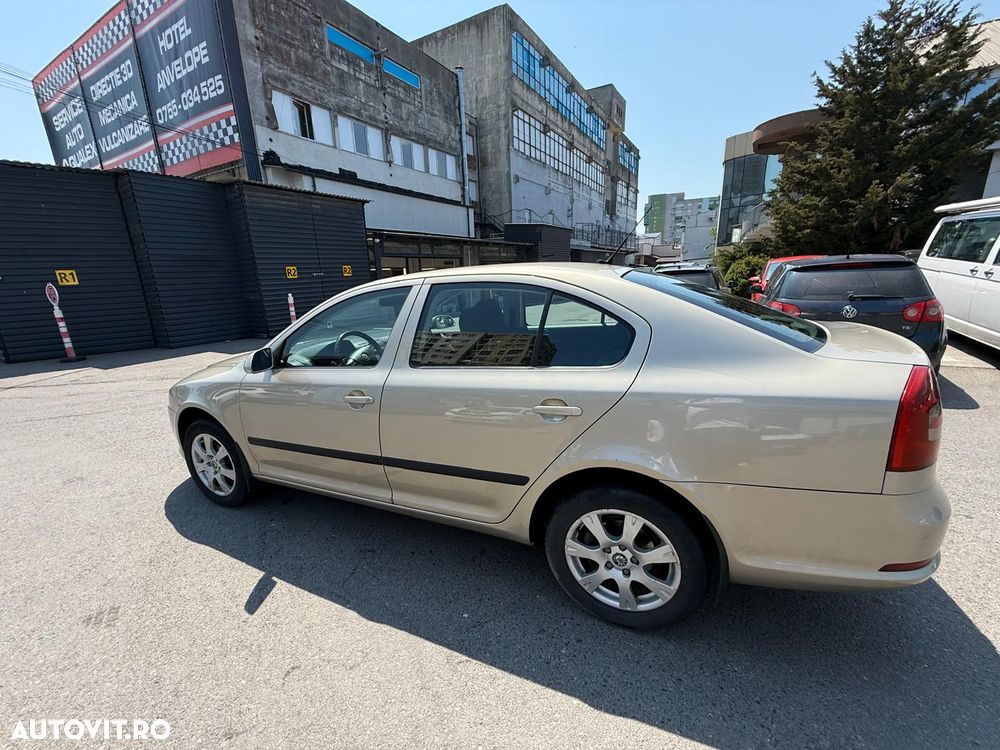 Skoda Octavia - 3