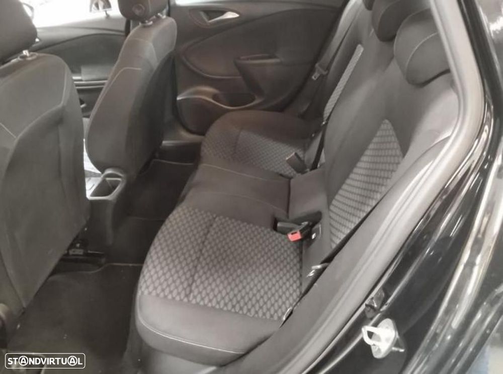 Opel Astra Sports Tourer 1.5 D Business Edition S/S - 4