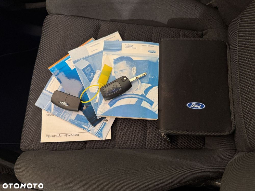 Ford S-Max - 25