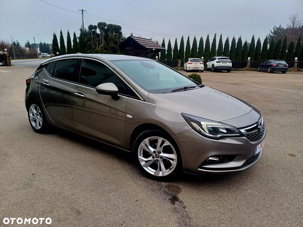 Opel Astra 1.4 T GPF Dynamic - 10
