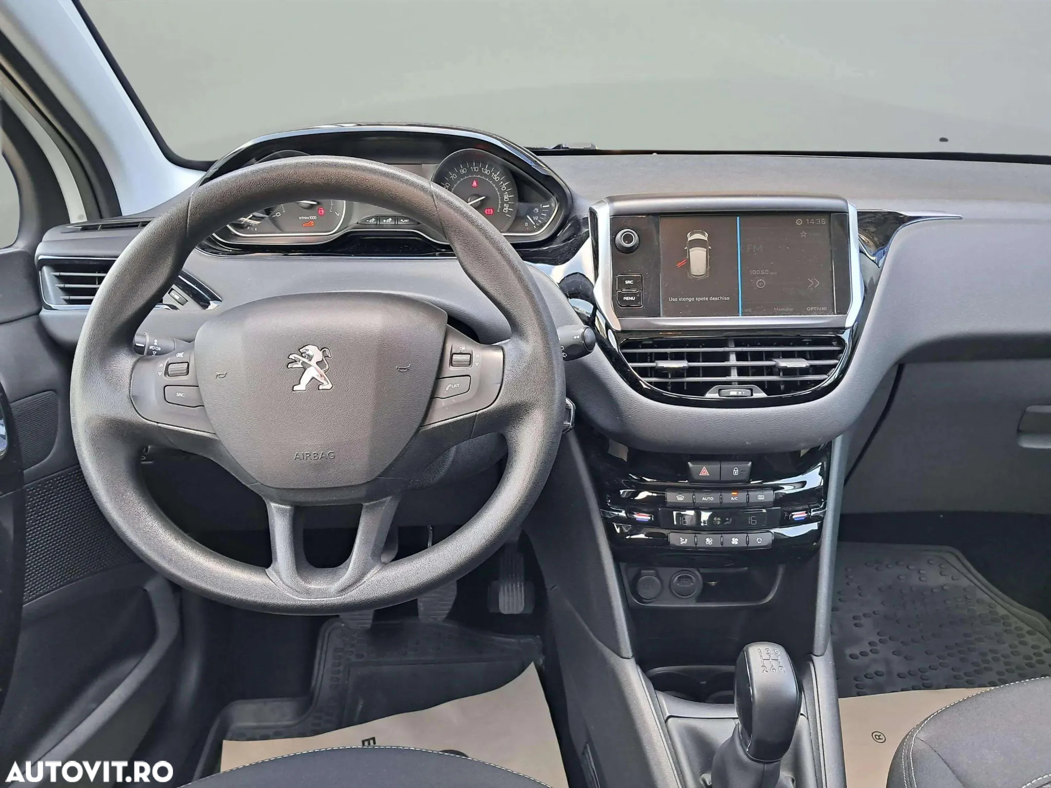 Peugeot 208 1.2 L PureTech Active - 9