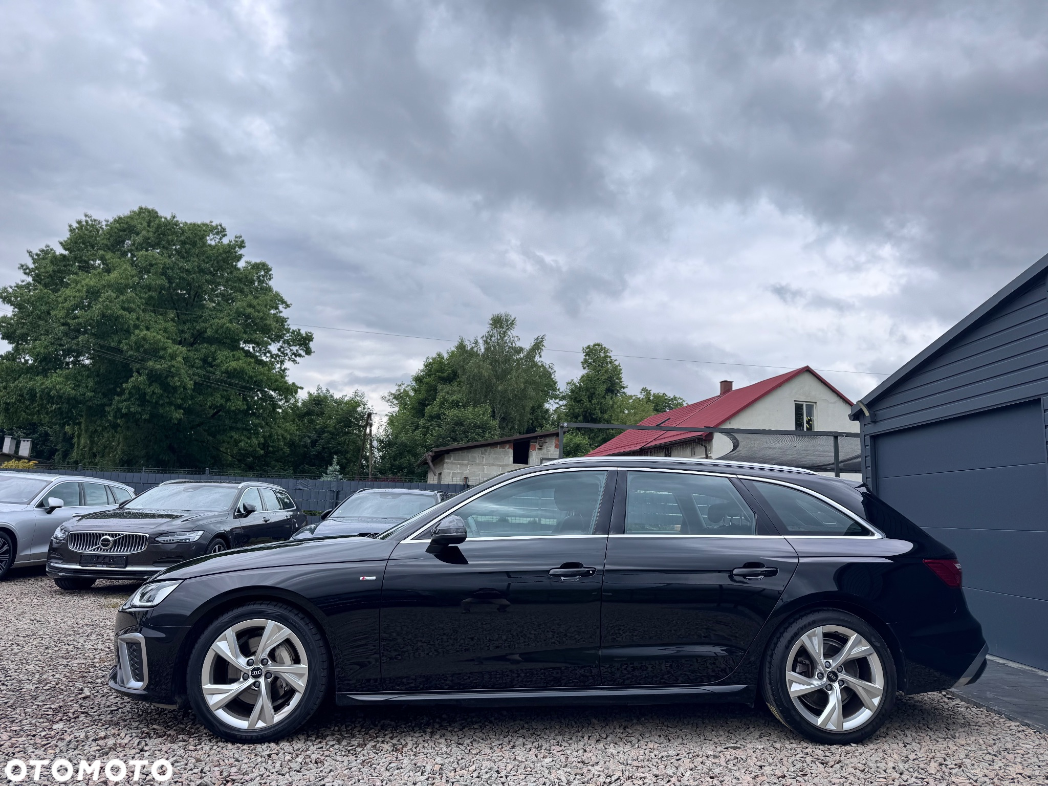 Audi A4 Avant 40 TFSI S tronic S line - 13
