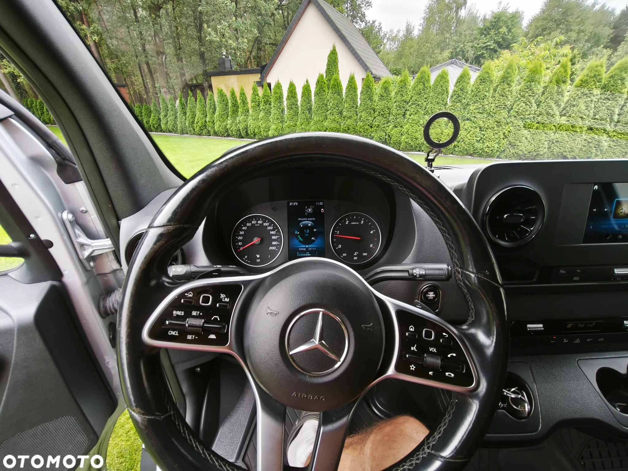 Mercedes-Benz Sprinter - 17