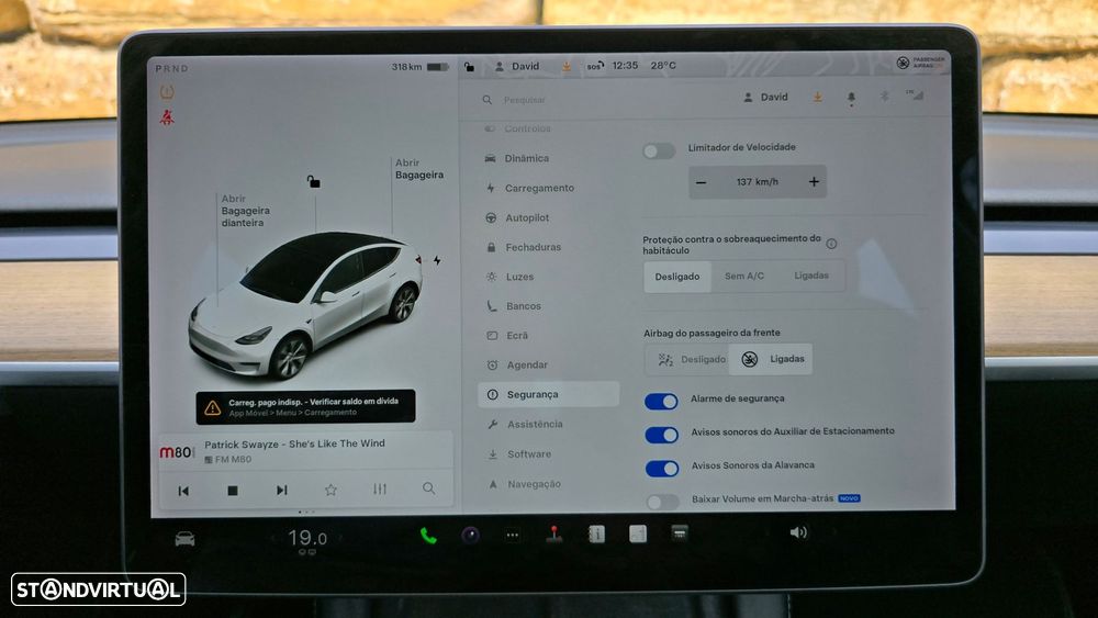 Tesla Model Y Long Range Tração Integral - 32