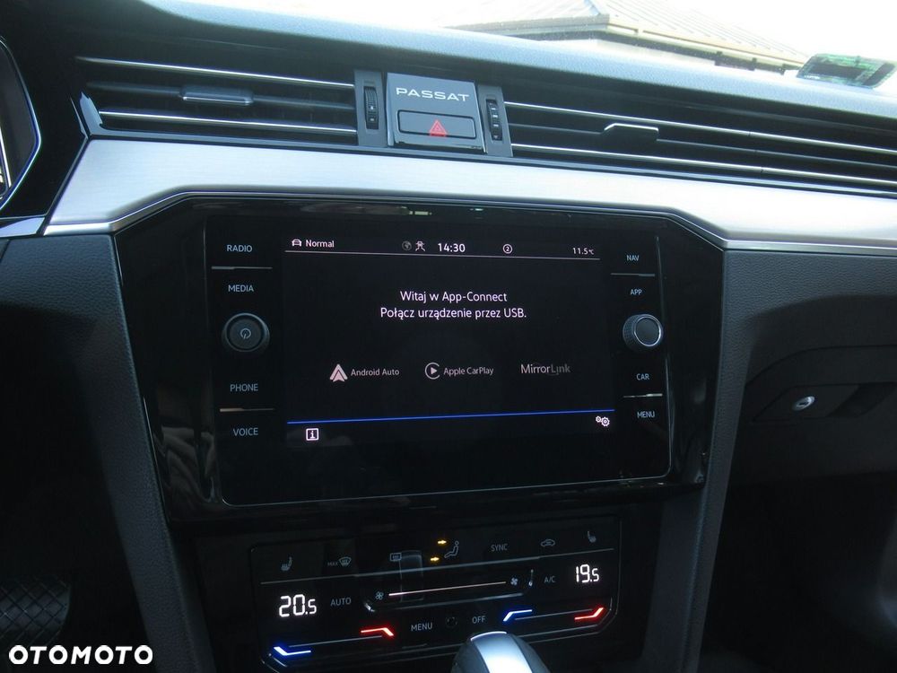 Volkswagen Passat 2.0 TDI EVO Elegance DSG - 32
