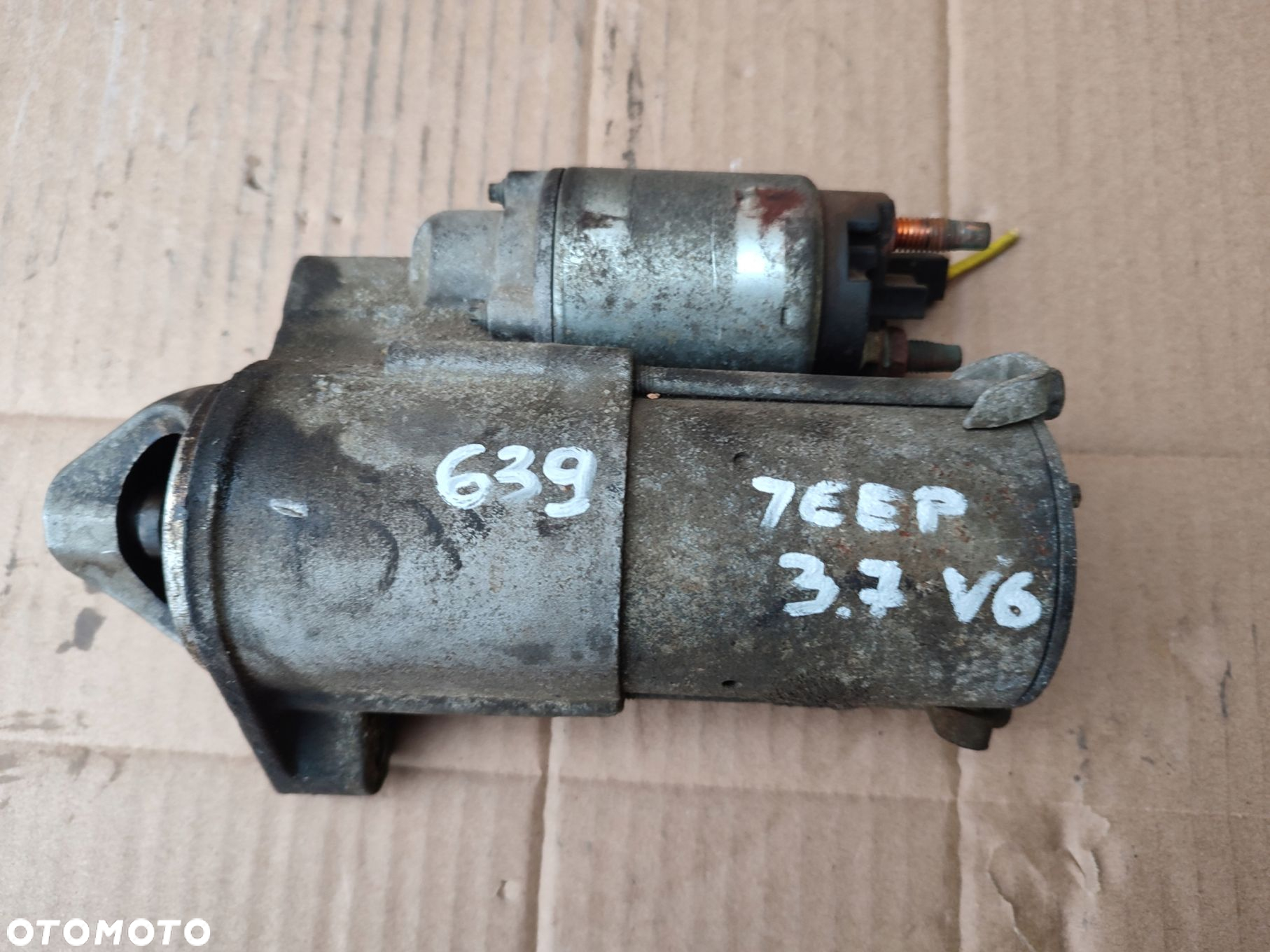 Rozrusznik JEEP CHEROKEE KK LIBERTY 3.7 V6 automat - 3