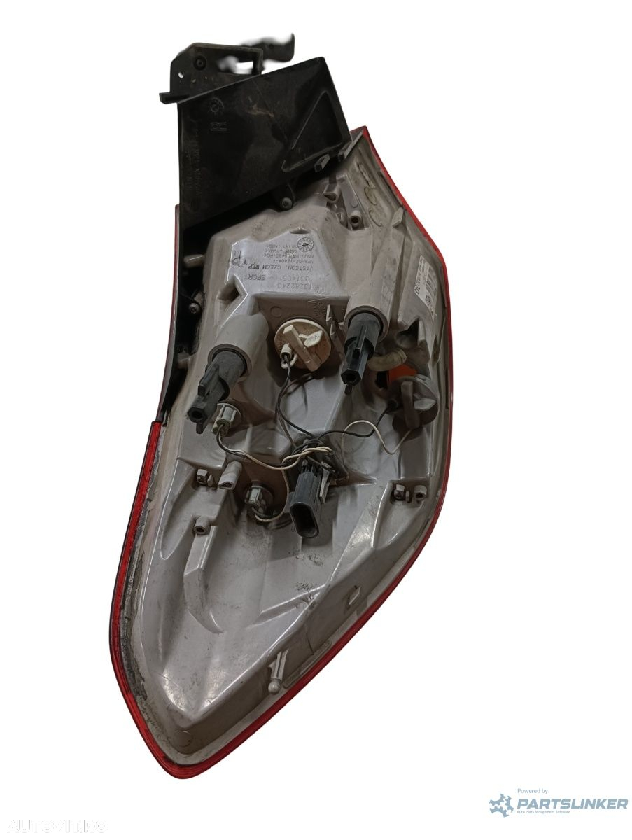 Lampa spate / Stop dreapta spate OPEL ASTRA J P10 2009 - 2015 13282243 - 2
