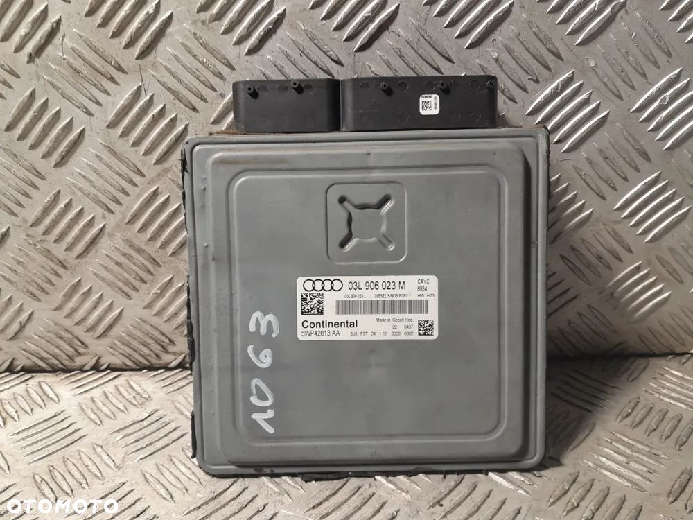 AUDI A3 8P KOMPUTER STEROWNIK SILNIKA 03L906023M - 2