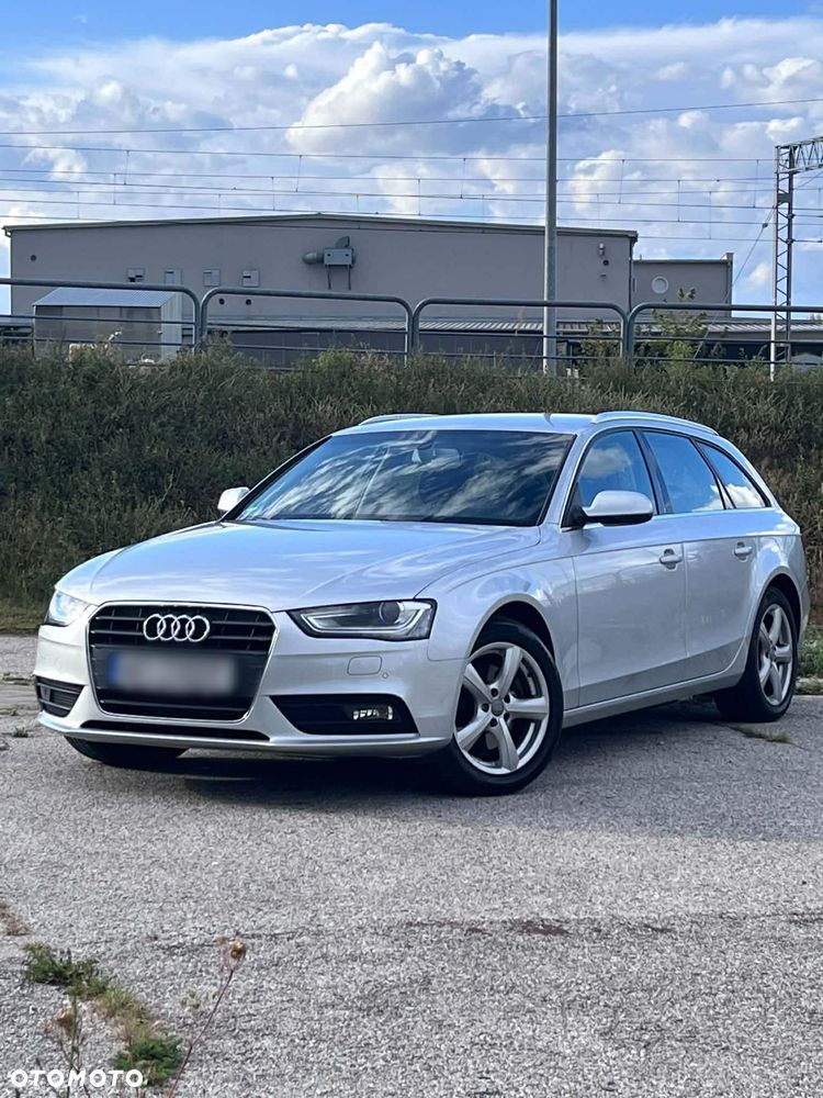 Audi A4 Avant - 9