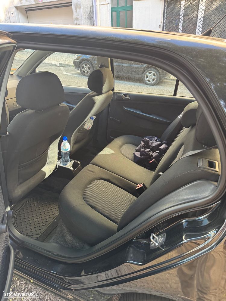 Skoda Fabia 1.4 Ambiente - 2