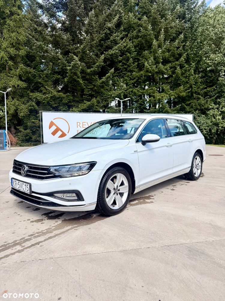 Volkswagen Passat 2.0 TDI EVO Elegance DSG - 1