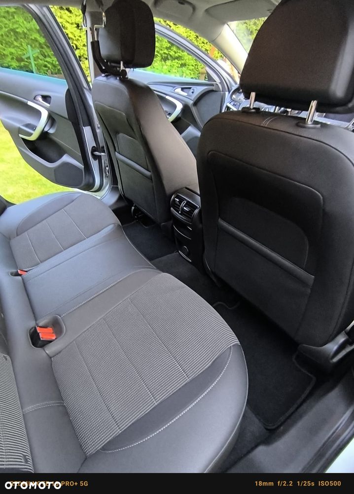 Opel Insignia 2.0 CDTI Cosmo - 17