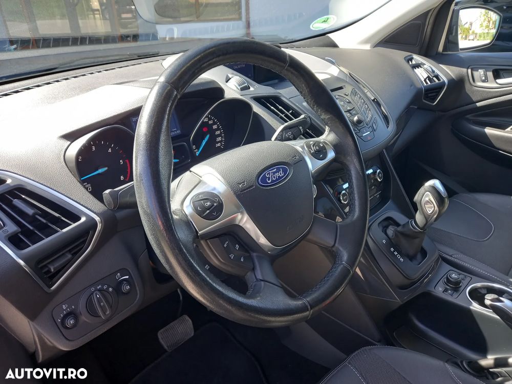Ford Kuga 2.0 TDCi 4x4 Aut. Titanium - 11