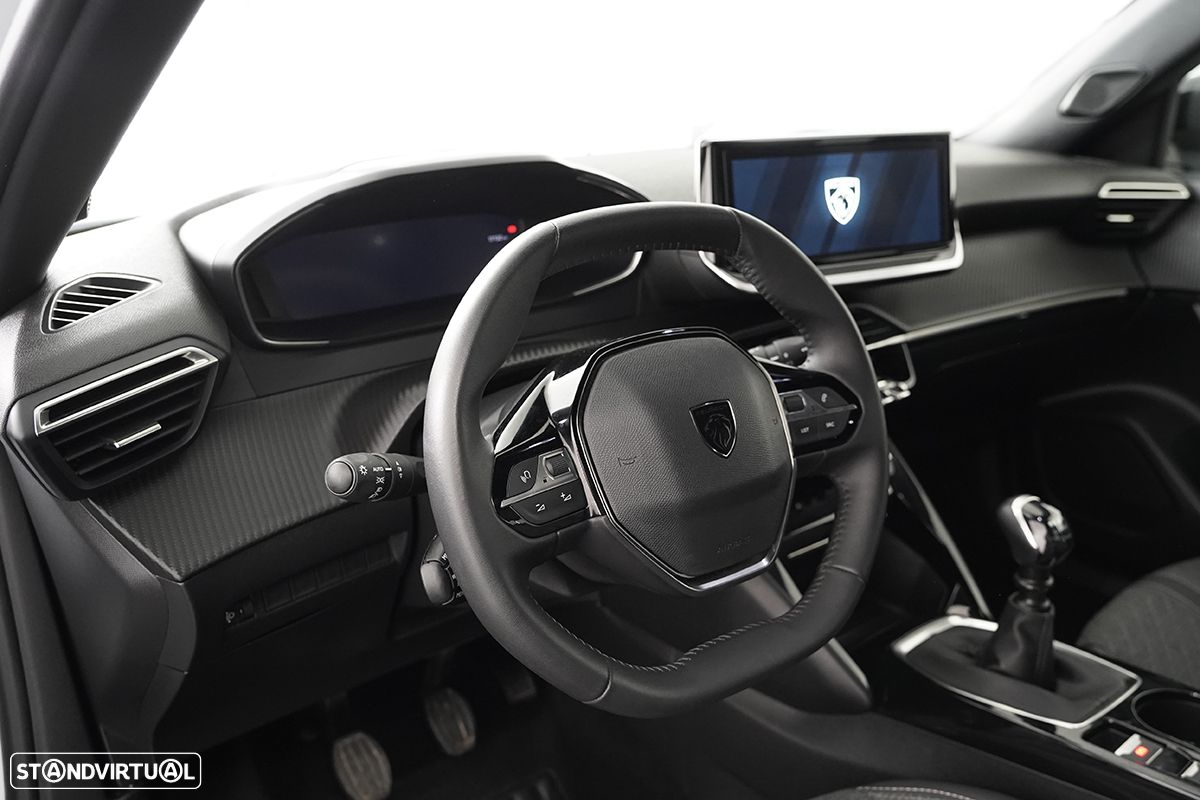 Peugeot 2008 1.2 PureTech Allure - 7