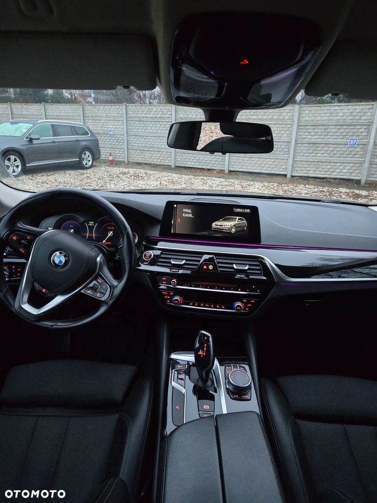 BMW Seria 5 520d Sport Line sport - 12
