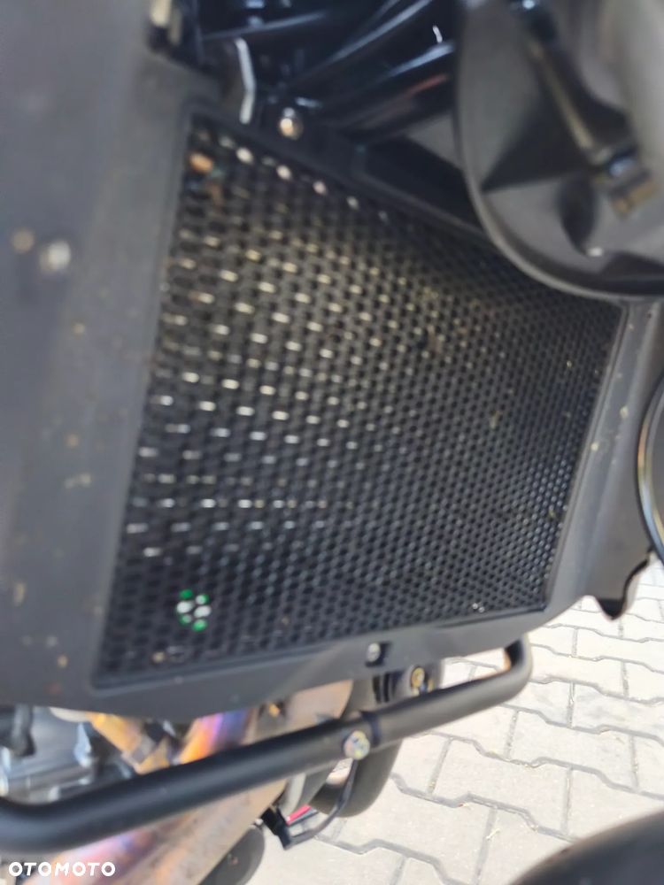 Benelli TRK 502 - 21