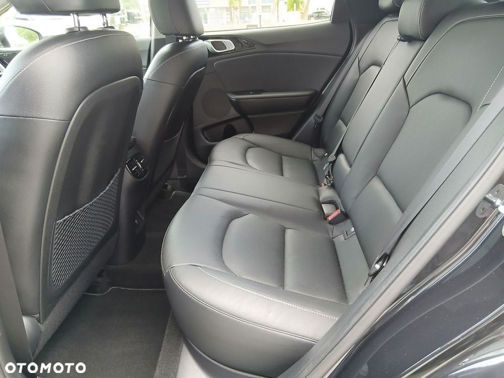 Kia XCeed 1.5 T-GDI Business Line DCT - 21
