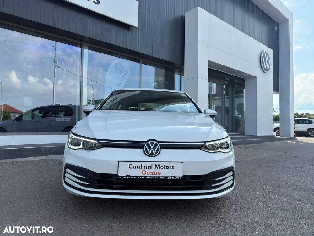 Volkswagen Golf 1.5 eTSI DSG MHEV Life - 2