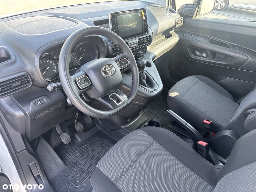 Toyota PROACE CITY - 22