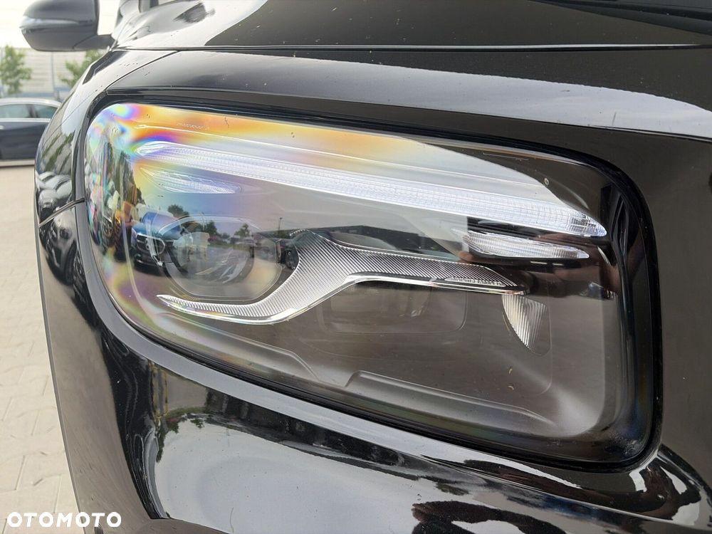 Mercedes-Benz GLB - 17