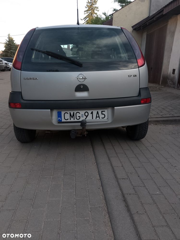 Opel Corsa - 4