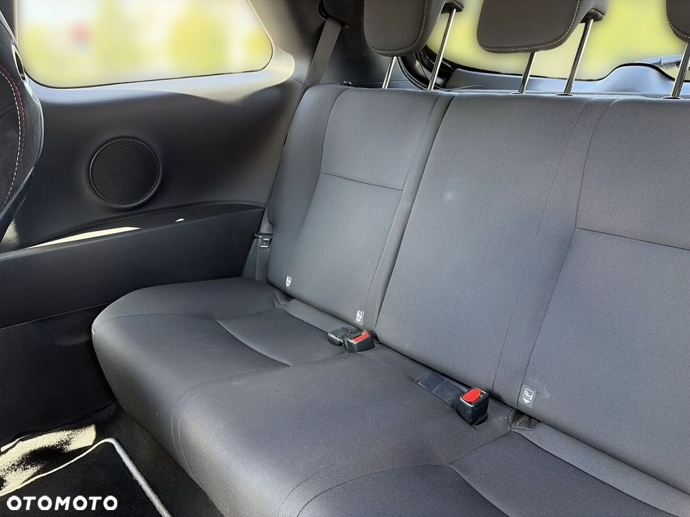 Toyota Yaris 1.8 GRMN - 16