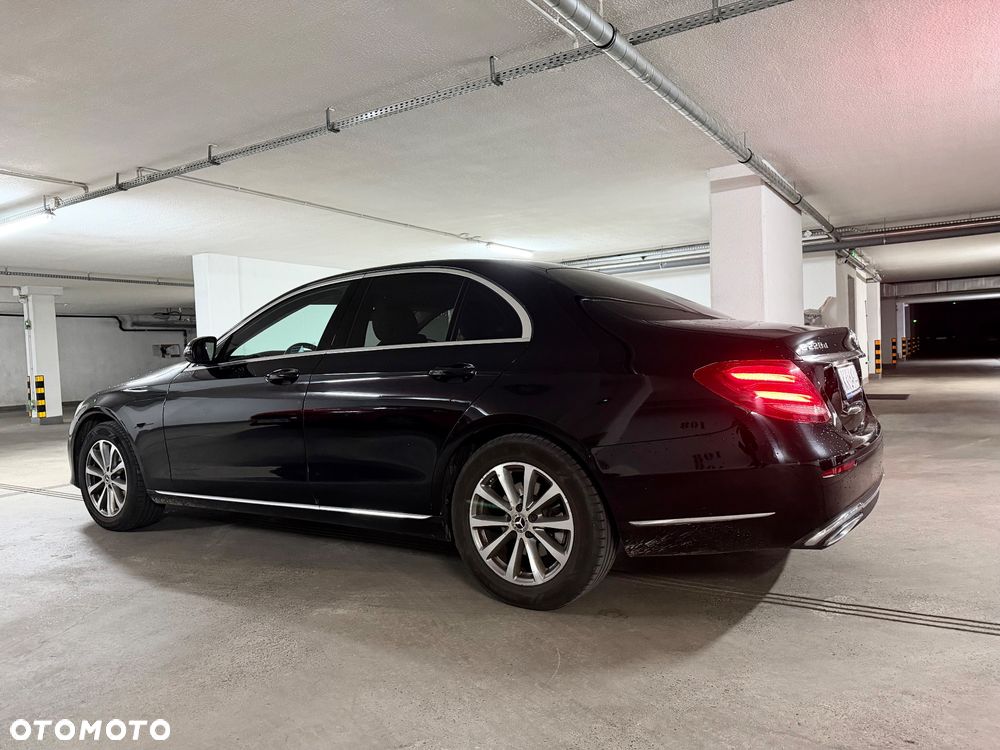 Mercedes-Benz Klasa E - 8