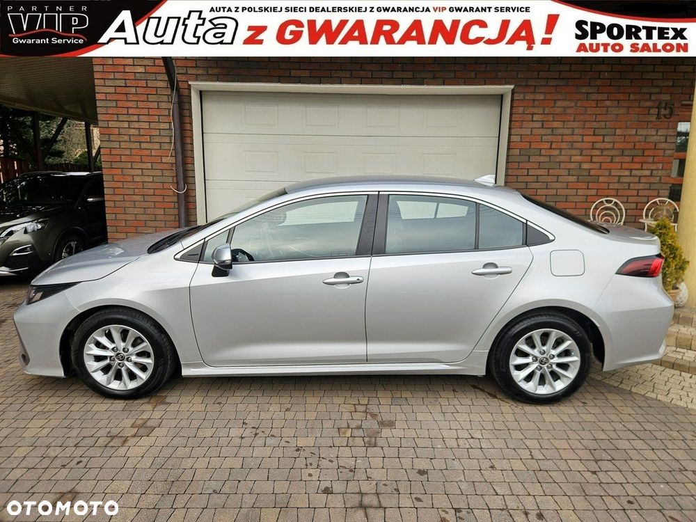 Toyota Corolla - 5