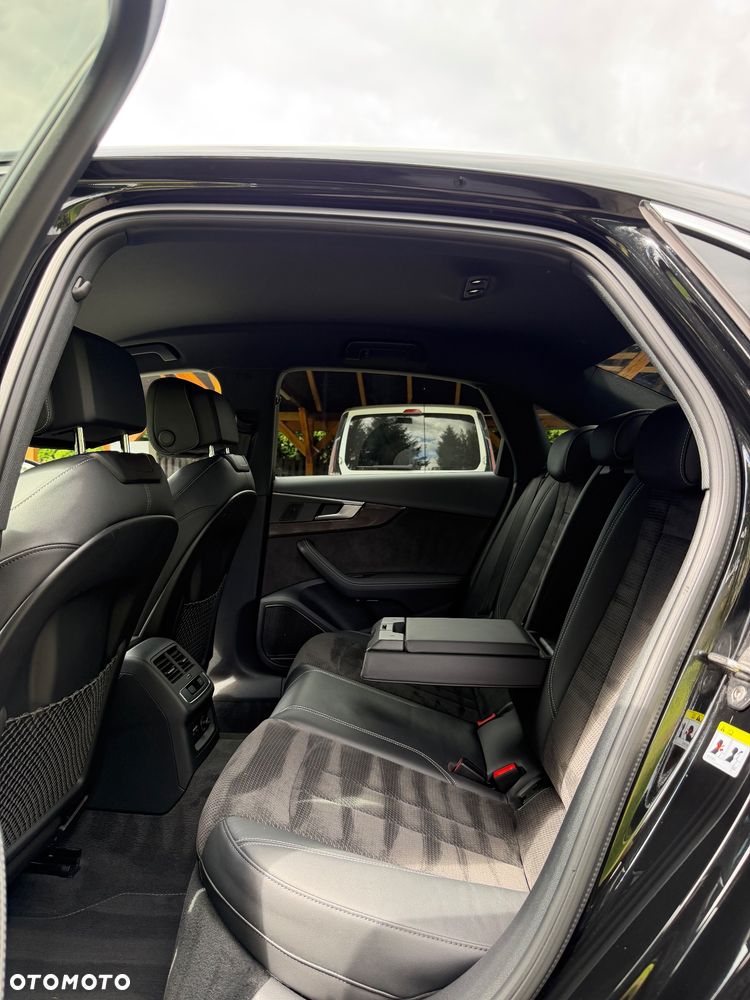 Audi A4 Limousine 40 TDI S Line S tronic - 30