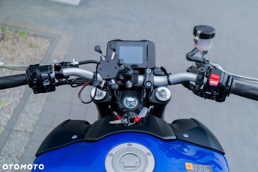 Yamaha MT - 21