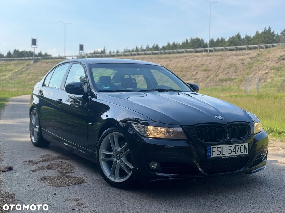 BMW Seria 3 320d DPF Edition Sport - 1
