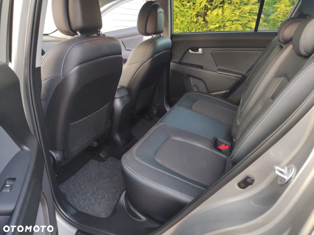 Kia Sportage 1.7 CRDI 2WD Spirit - 18