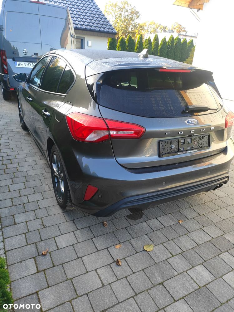 Ford Focus - 38