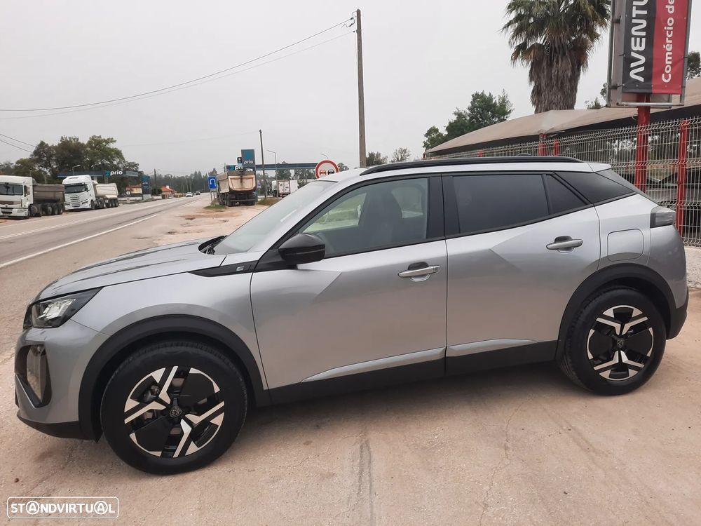 Peugeot e-2008 54 kWh Allure - 4