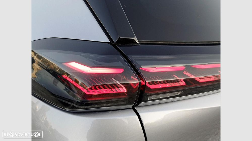 Peugeot e-2008 54 kWh Allure - 10