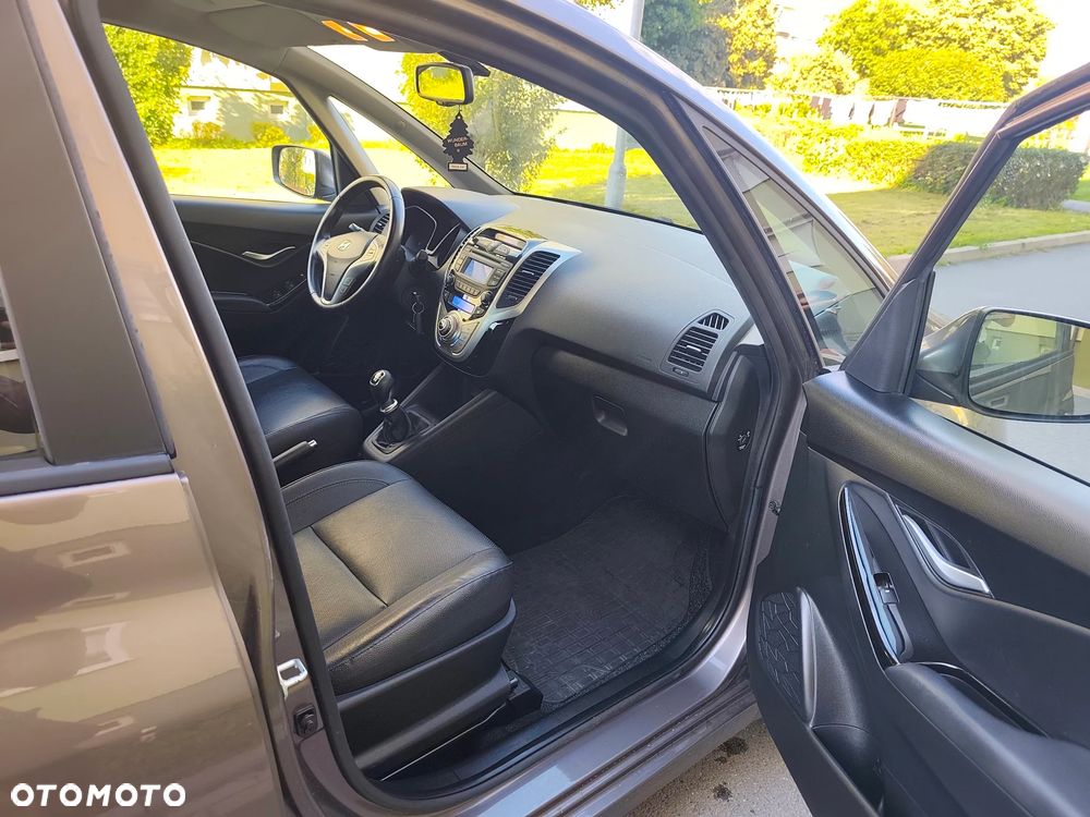 Hyundai ix20 1.4 Premium - 9