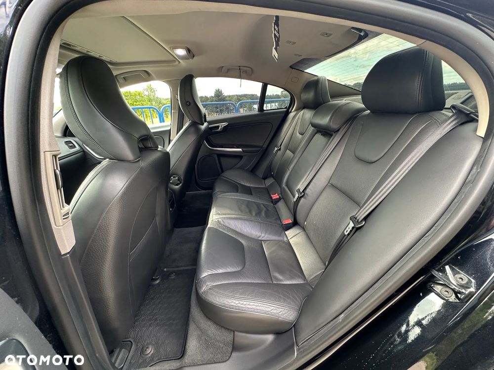 Volvo S60 T6 AWD Summum - 22