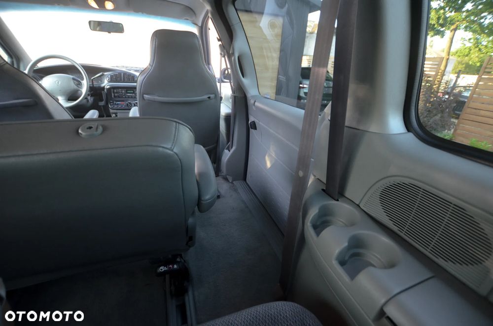 Dodge Caravan SE 3.0 - 39