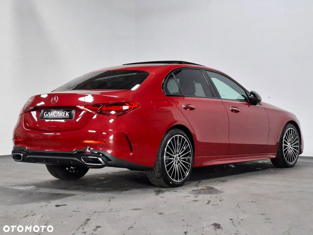 Mercedes-Benz Klasa C 180 mHEV AMG - 9