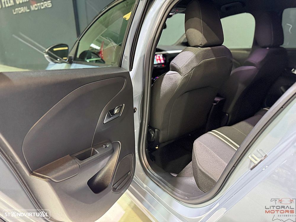 Opel Corsa 1.2 T GS - 15